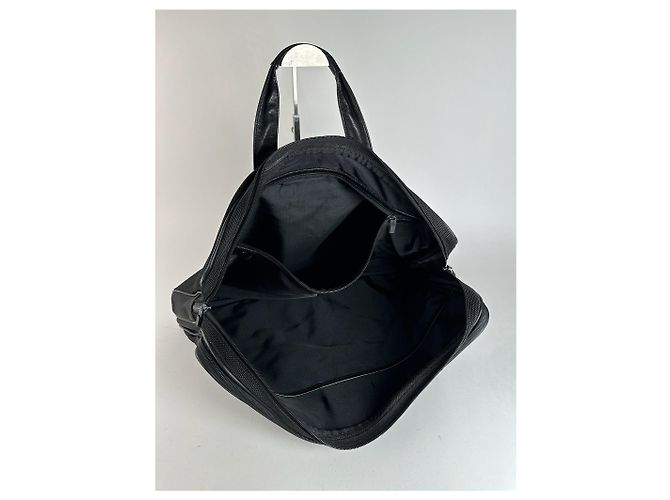 Borsa da viaggio vintage in pelle vegana Issey Miyake nera - vista 13