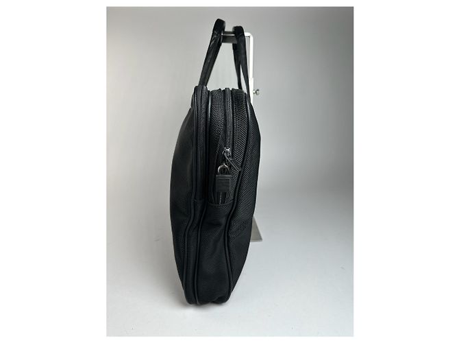 Borsa da viaggio vintage in pelle vegana Issey Miyake nera - vista 9