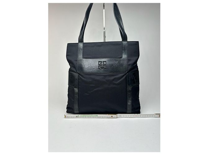 Vintage Givenchy Ledertasche schwarz - Ansicht 11