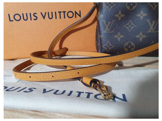 Louis Vuitton Pallas BB Monogram Marrone Zafferano - view 3