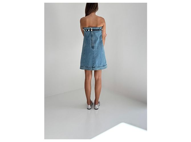 Vestido Chanel em denim azul sem alças com pérolas - vista 9