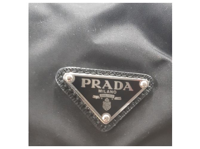 Jacquard Mochila mediana Prada Re-Nylon Vela en nylon negro - vista 8