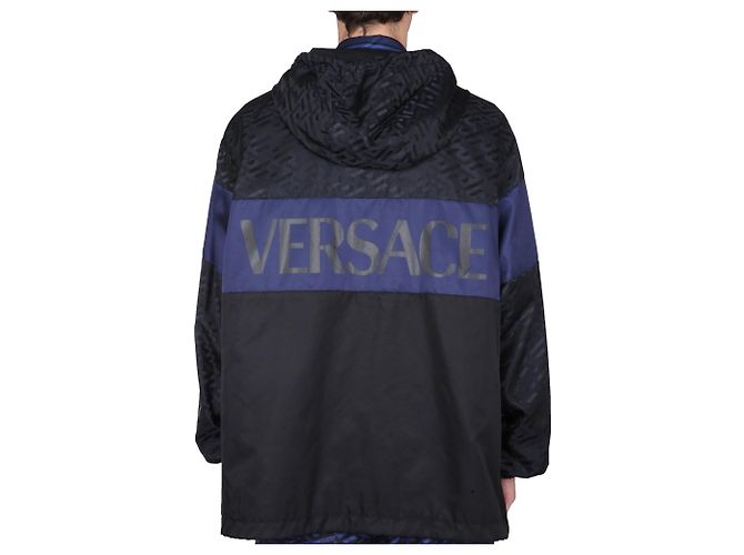 Chaqueta cortavientos con capucha Versace - vista 3