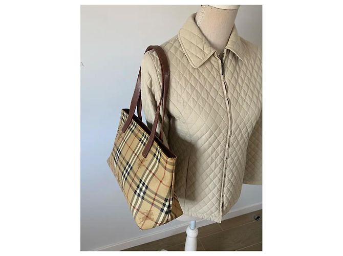 Borsa a tracolla Burberry beige in pelliccia - vista 8