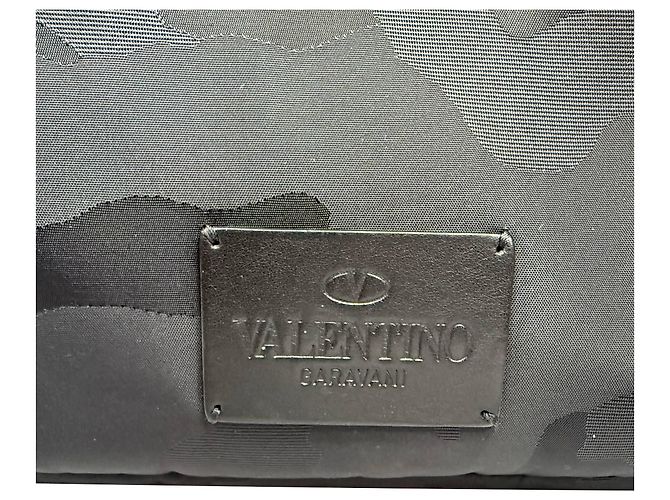 Valentino Garavani Zaino in nylon nero in jacquard camouflage Valentino - vista 4