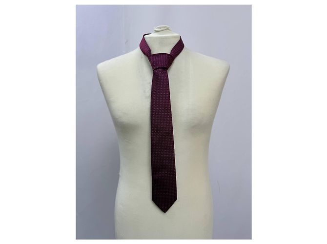 Cravate à pois Hermès en soie bordeaux Rouge - vue 5