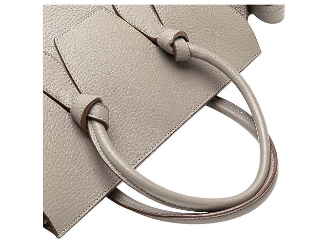 Céline Bolsa de mão em couro de bezerro grão pequeno Celine Brown com nó de gravata Marrom Taupe - vista 9