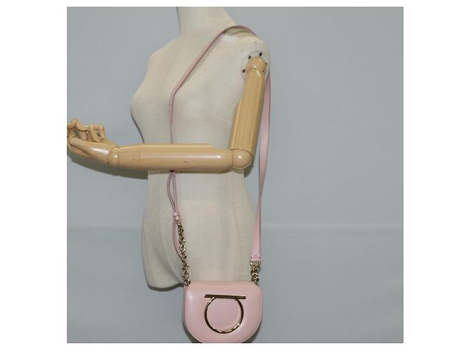 Borsa a Spalla Gancini in Pelle Rosa Dorato Salvatore Ferragamo Auth 127475M - vista 22