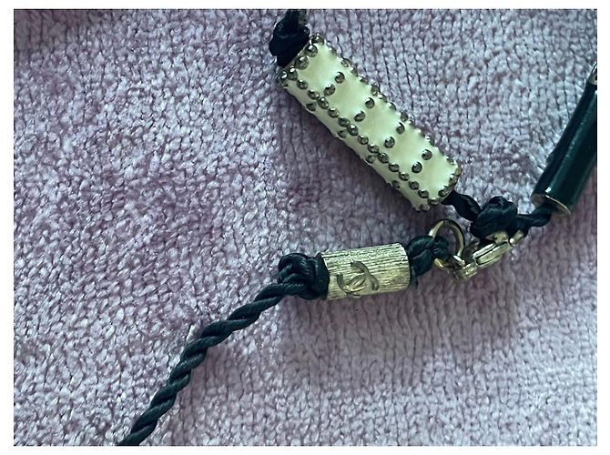 Chanel Gürtel zweifarbig schwarz und elfenbein mit Kristallen Mehrfarben - Ansicht 10