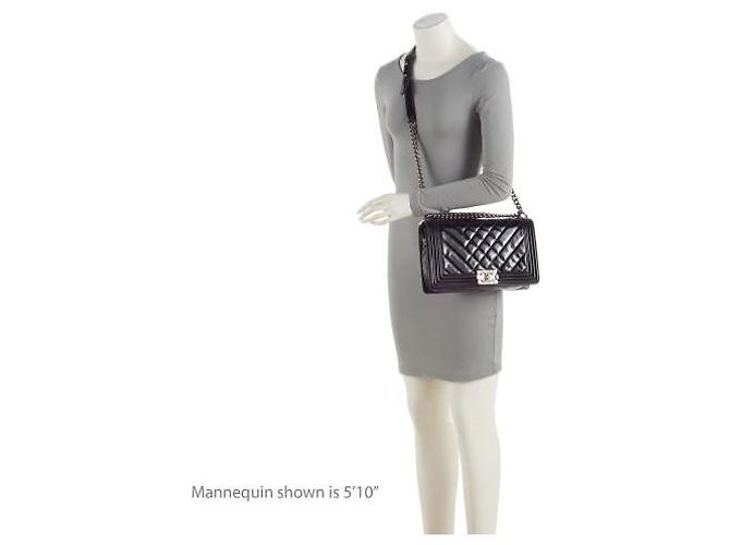 Chanel Chevron Lackleder Neue Medium Boy Bag Schwarz - vue 5