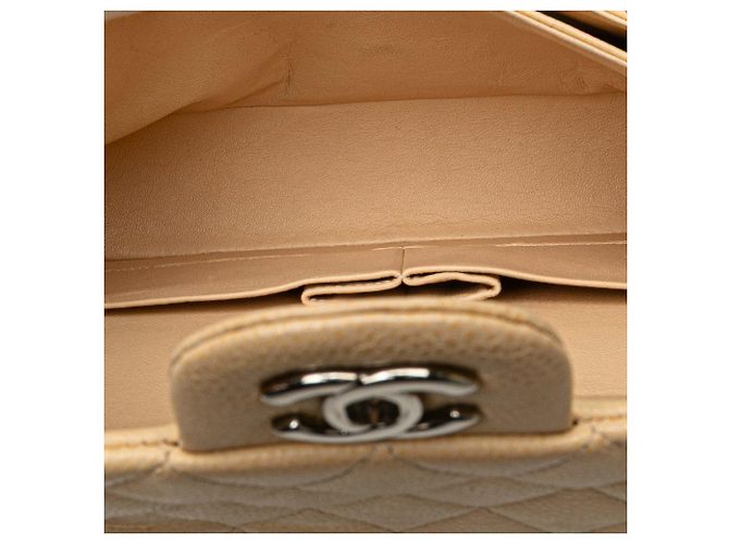 Chanel Marrone Medio Classico Caviar Doppia Patta Beige - vista 4