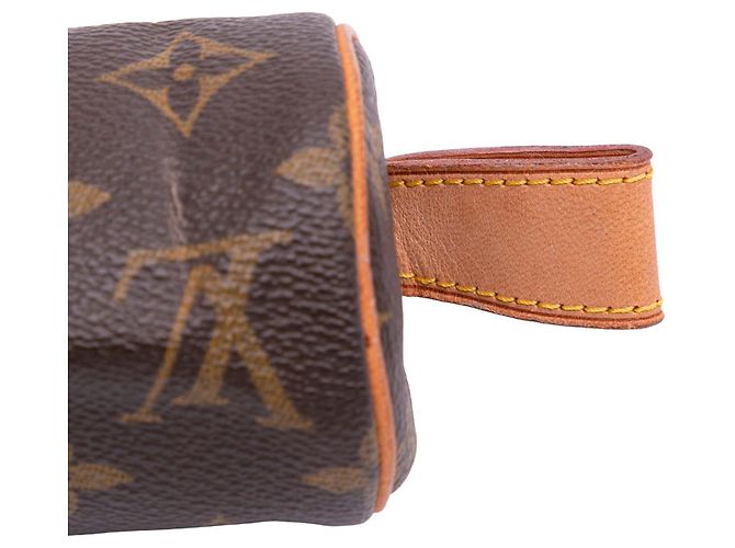 Trousse Ronde à Crayons Monogram Marron Louis Vuitton 20 - vue 8