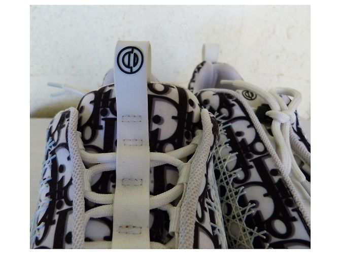 Sneakers Dior B 24 Monogramma Nero e Bianco - vista 4