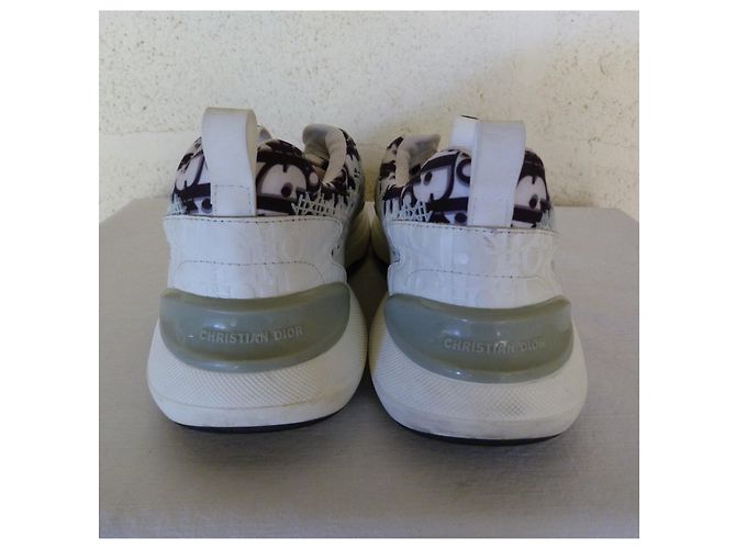 Sneakers Dior B 24 Monogramma Nero e Bianco - vista 9