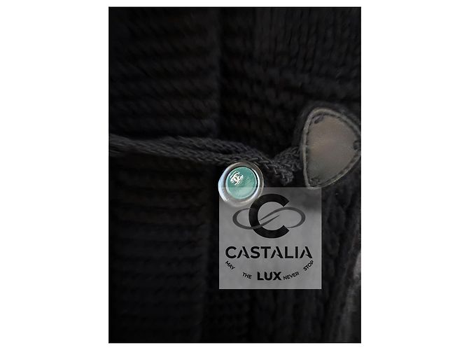 Chanel Stille Luxusjacke aus schwarzer Kaschmir 40 FR - Ansicht 10