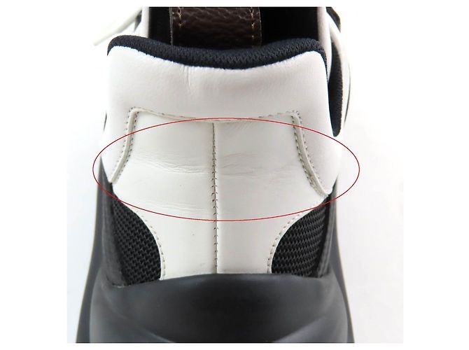 Sneakers alte Monogram Louis Vuitton 35.5 Nero Bianco - vista 16