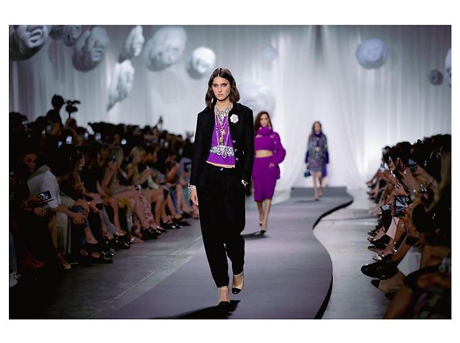 Chanel Neue schwarze Tweedjacke 2022 Größe 38 FR - Ansicht 5