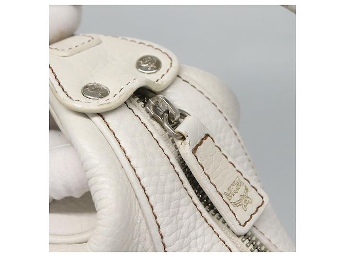 MCM Schultertasche aus Leder Weiß Silber Authentisch 129389 - Ansicht 10