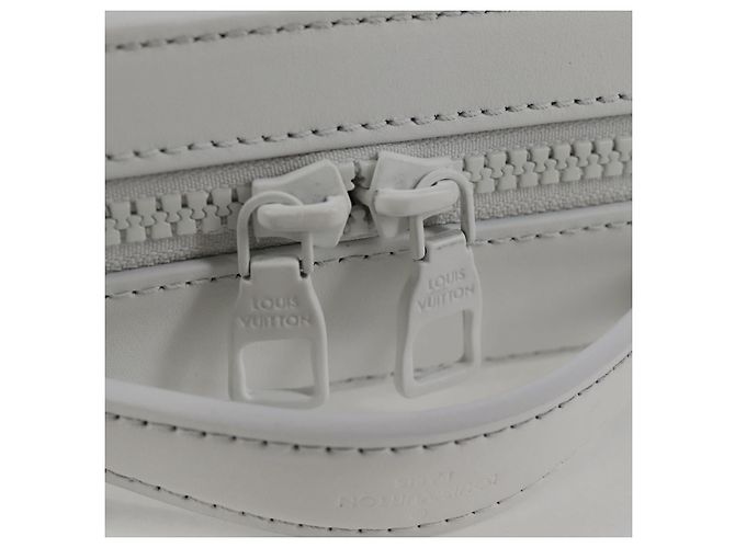 LOUIS VUITTON Monogramma LV Ornamento Borsa Trunk Morbida Bianca M21833 LV Auth MX402SM Bianco - vista 10