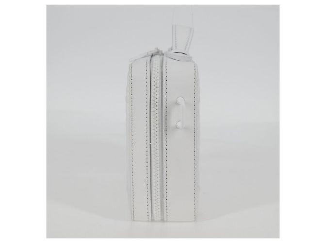 LOUIS VUITTON Monogramma LV Ornamento Borsa Trunk Morbida Bianca M21833 LV Auth MX402SM Bianco - vista 3