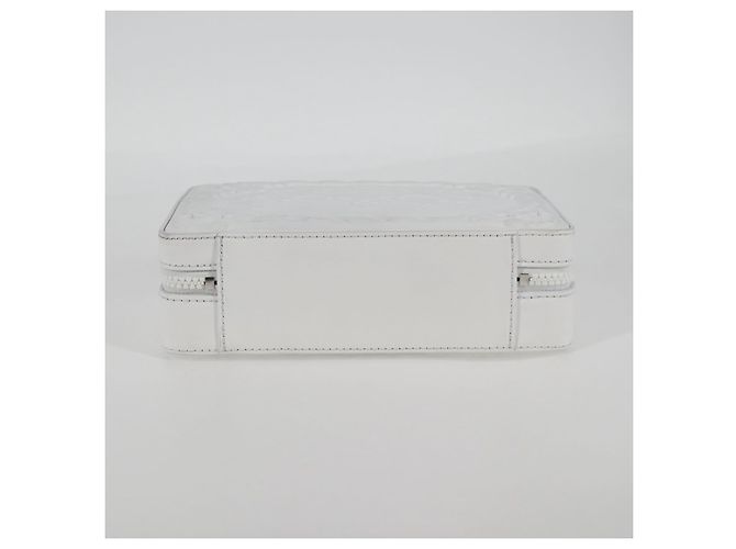 LOUIS VUITTON Monogramma LV Ornamento Borsa Trunk Morbida Bianca M21833 LV Auth MX402SM Bianco - vista 5
