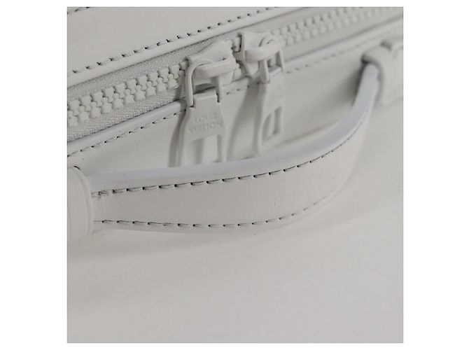 LOUIS VUITTON Monogramma LV Ornamento Borsa Trunk Morbida Bianca M21833 LV Auth MX402SM Bianco - vista 7