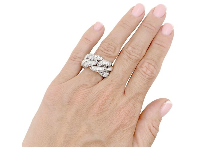 Anello Pomellato 'Catene', oro bianco e diamanti. - vista 7