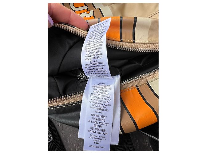 Zaino Burberry marrone nero in nylon e pelle - vista 11