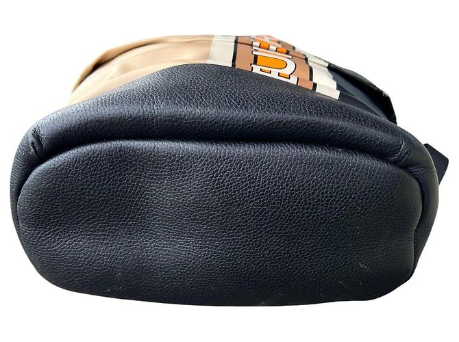 Zaino Burberry marrone nero in nylon e pelle - vista 3