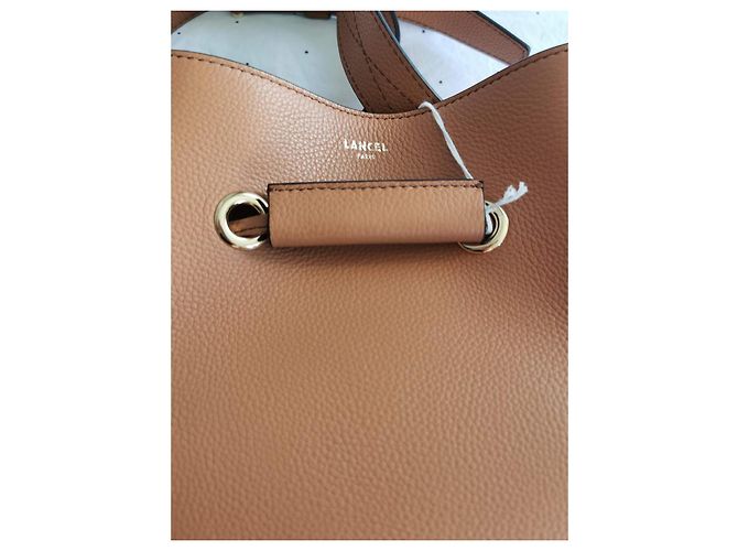 Le Huit Borsa a secchiello Lancel Huit GM in pelle cammello Marrone D'oro Marrone chiaro Gold hardware - vista 12