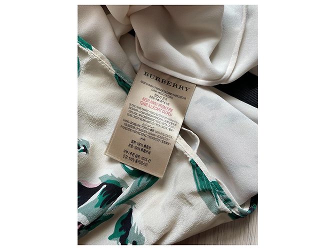 Vestido midi de seda Burberry Multicor - vista 8