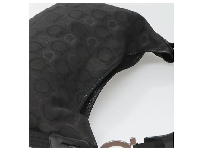 Borsa Gancini in tela e pelle nera argento di Salvatore Ferragamo Auth bs26905 Nero - vista 6