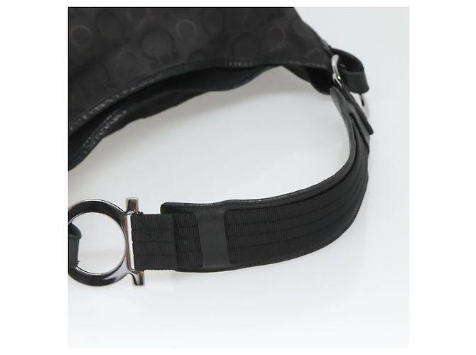Borsa Gancini in tela e pelle nera argento di Salvatore Ferragamo Auth bs26905 Nero - vista 7