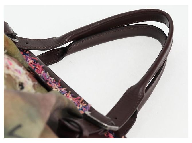 CHANEL Borsa a mano in tela e pelle ricamata graffiti khaki CC Auth 127134SM Cachi - vista 14