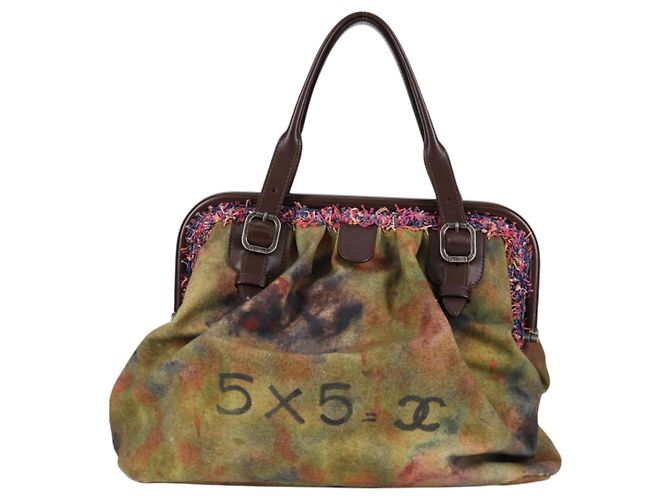 CHANEL Borsa a mano in tela e pelle ricamata graffiti khaki CC Auth 127134SM Cachi - vista 2