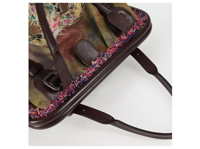 CHANEL Borsa a mano in tela e pelle ricamata graffiti khaki CC Auth 127134SM Cachi - vista 6