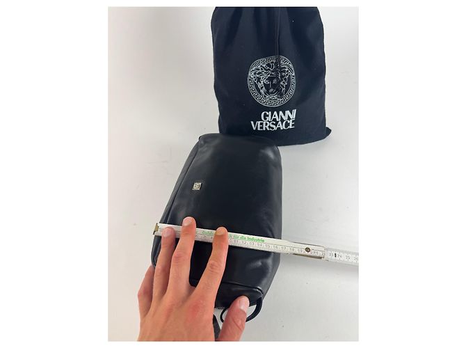 Vintage Gianni Versace Ledergürteltasche schwarz - Ansicht 12