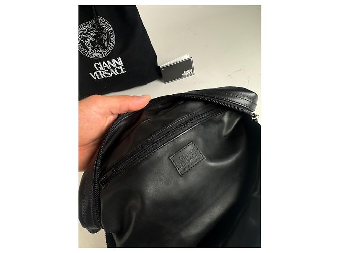 Vintage Gianni Versace Ledergürteltasche schwarz - Ansicht 5