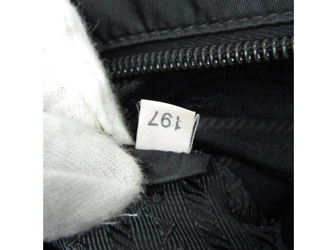 Borsa a spalla in nylon da donna Prada TESSUTO BT0741 Nero - vista 13
