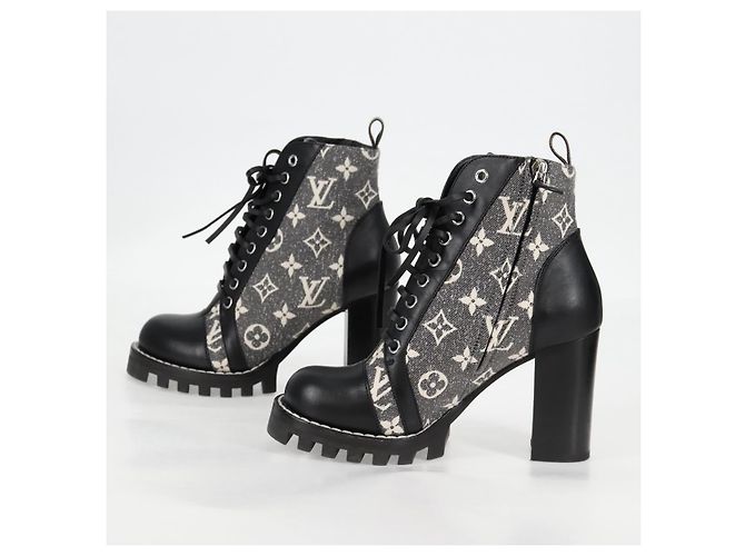 Botas gris LOUIS VUITTON Monogram Jaguar Star Trail Line Lace Up Auth 127740M Castaño - vista 3