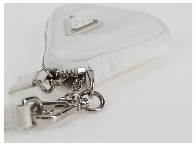 PRADA Bolso de Hombro Nylon Blanco Plata Auth 127895V - vista 4