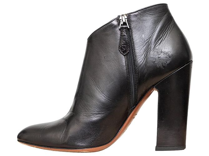 Botines Alaïa de cuero negro con tacón de aguja - vista 6