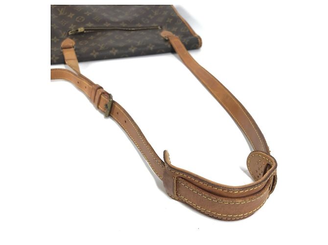 Borsa a tracolla Bazas Giappone Monogramma Louis Vuitton Marrone - vista 10