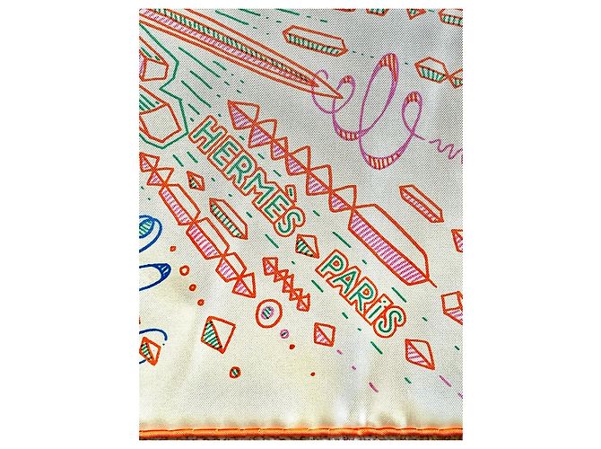 Hermès 90 Quadrat Bitte Halten Sie die Linie Vanille / Blau / Orange – Neu mit Etikett - Ansicht 4