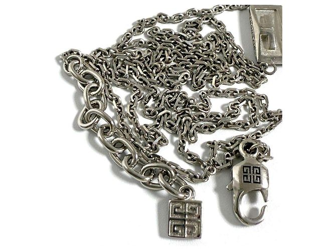 Collana Pendente Cuore 4G Donna Givenchy - vista 5