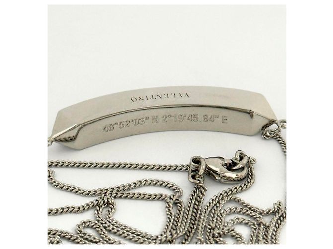 Collana lunga con pendente per uomini e donne Valentino - vista 6