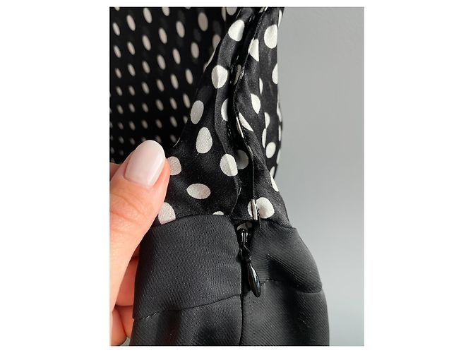 Vestido Alexander McQueen de Bolinhas de Seda e Lã Preto Branco - vista 4