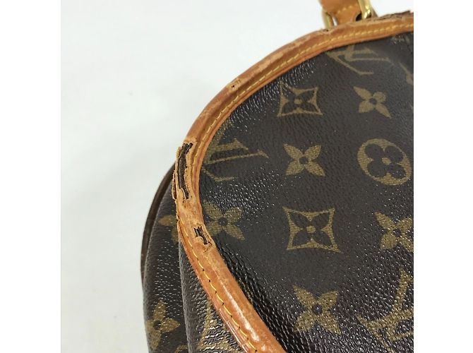 Borsa a Spalla Menilmontant PM Monogramma Louis Vuitton Marrone - vista 9