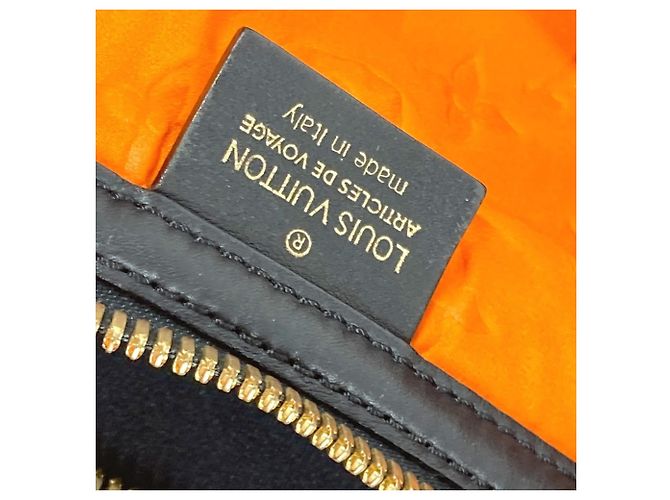 Borsa a spalla Scuba MM della linea Cruise Louis Vuitton M92803 Arancione - vista 16