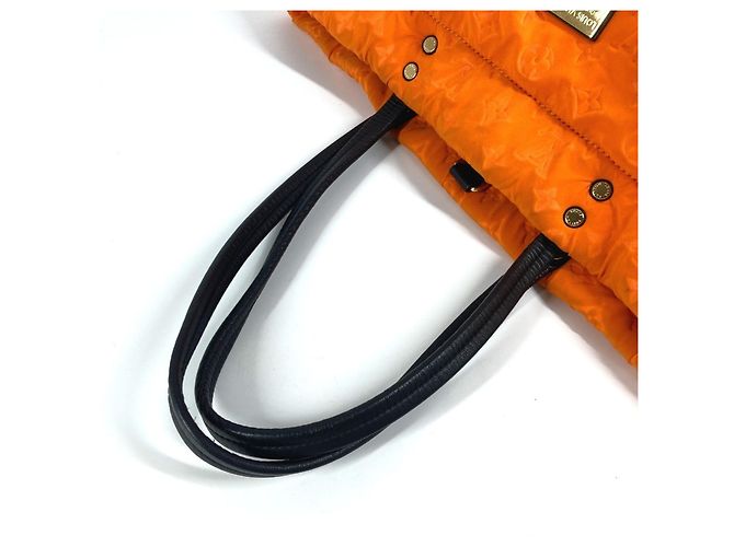 Borsa a spalla Scuba MM della linea Cruise Louis Vuitton M92803 Arancione - vista 8